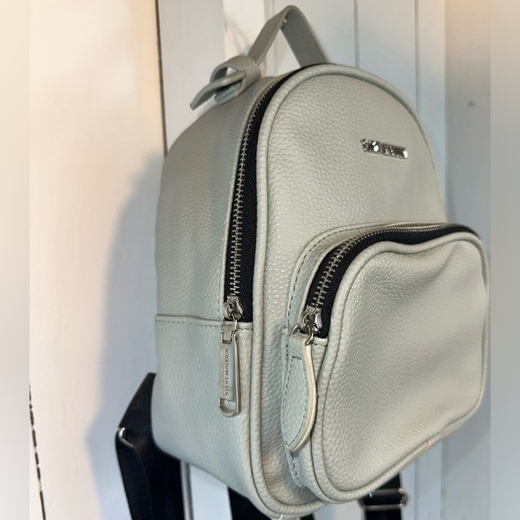 Steve Madden Soft Green Mini Backpack Purse Shoulder Bag Catchall On the Go - Picture 5 of 13